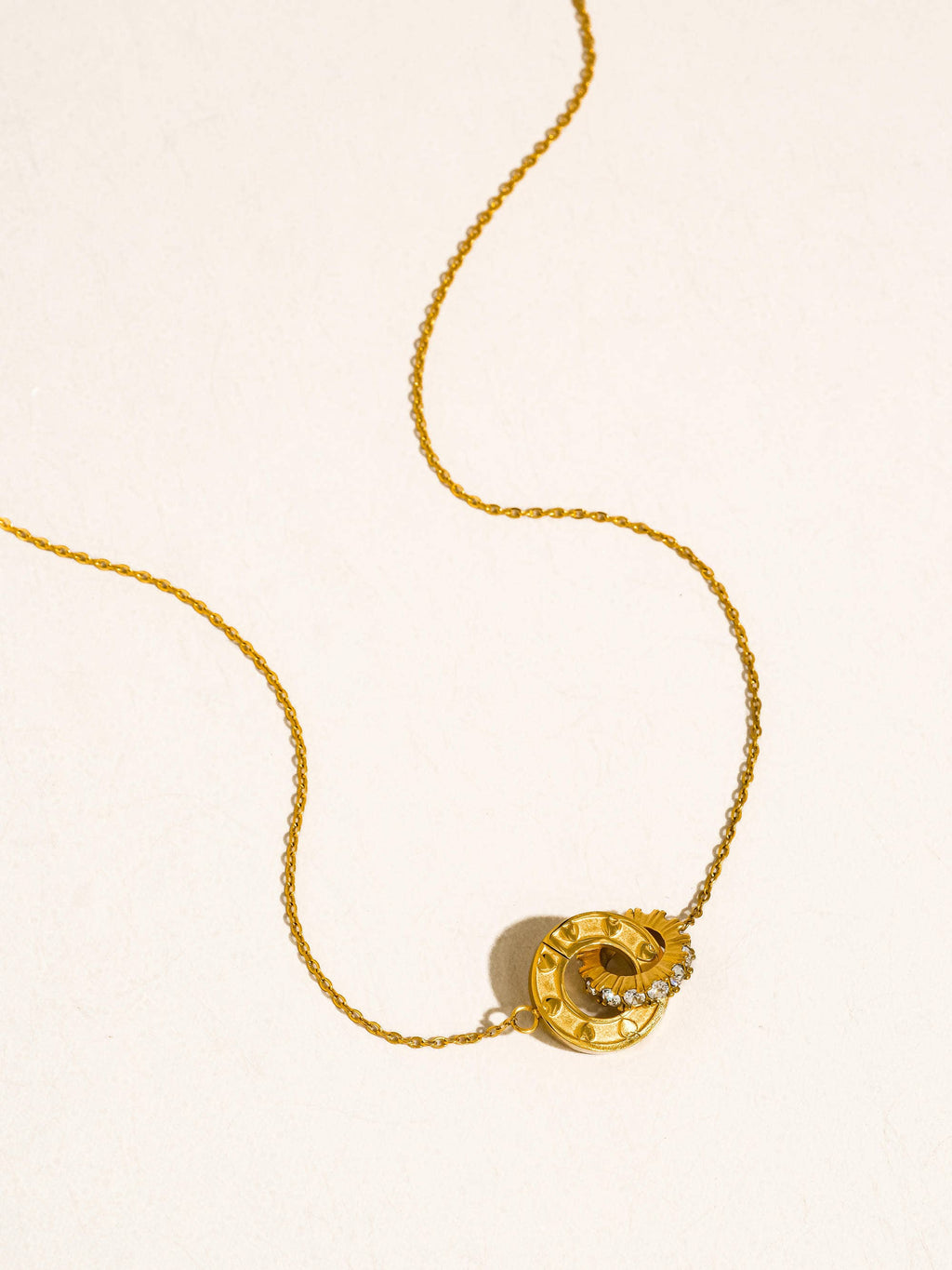 Glazine 18K Gold Non-Tarnish CZ Circle Pendant Necklace