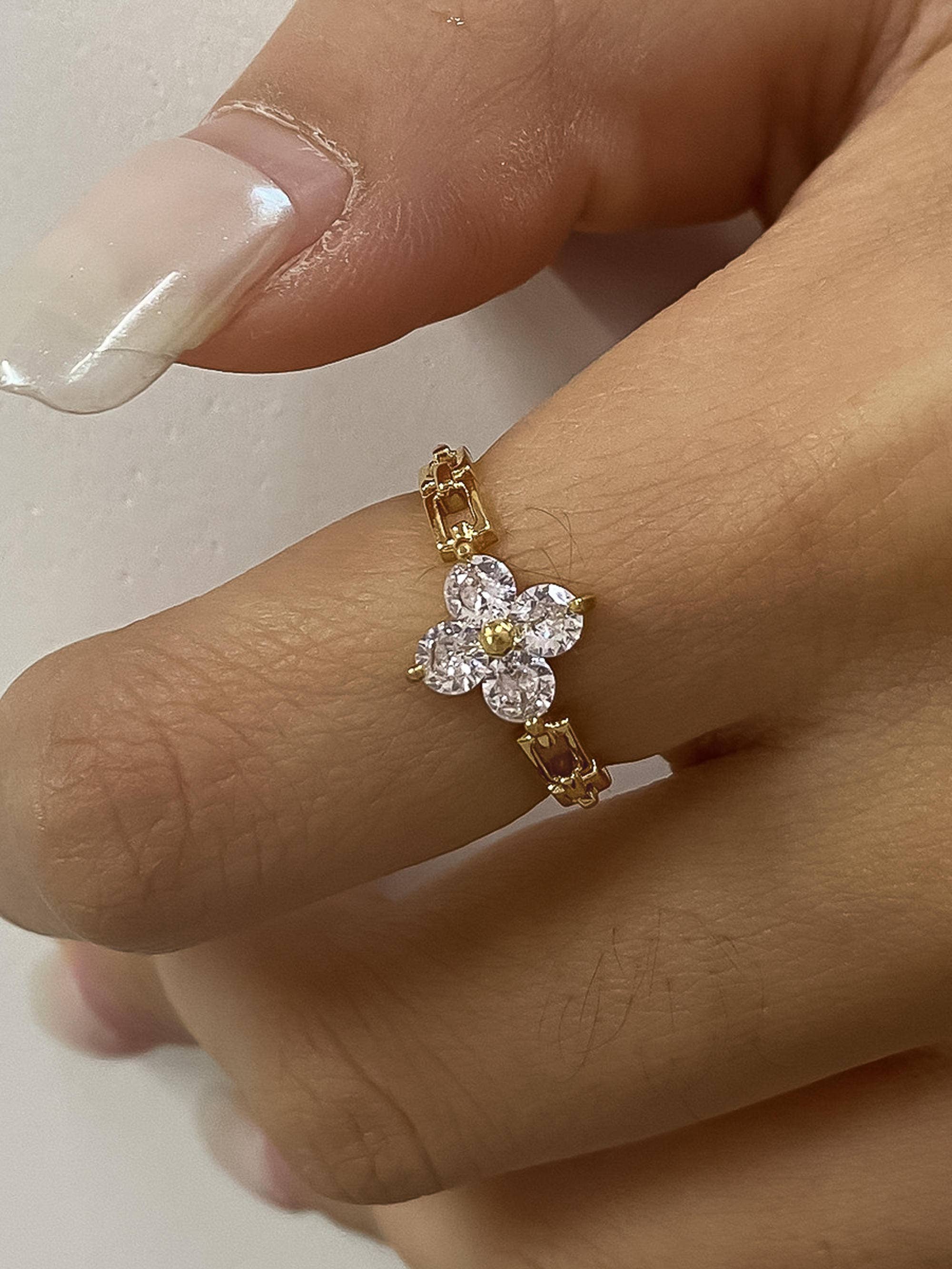 Flower Chain Ring