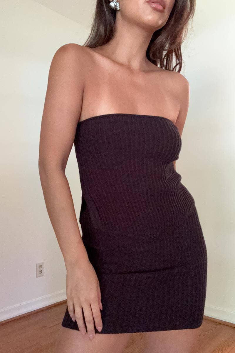 RIB KNIT BUSTIER TOP   MINI SKIRT
