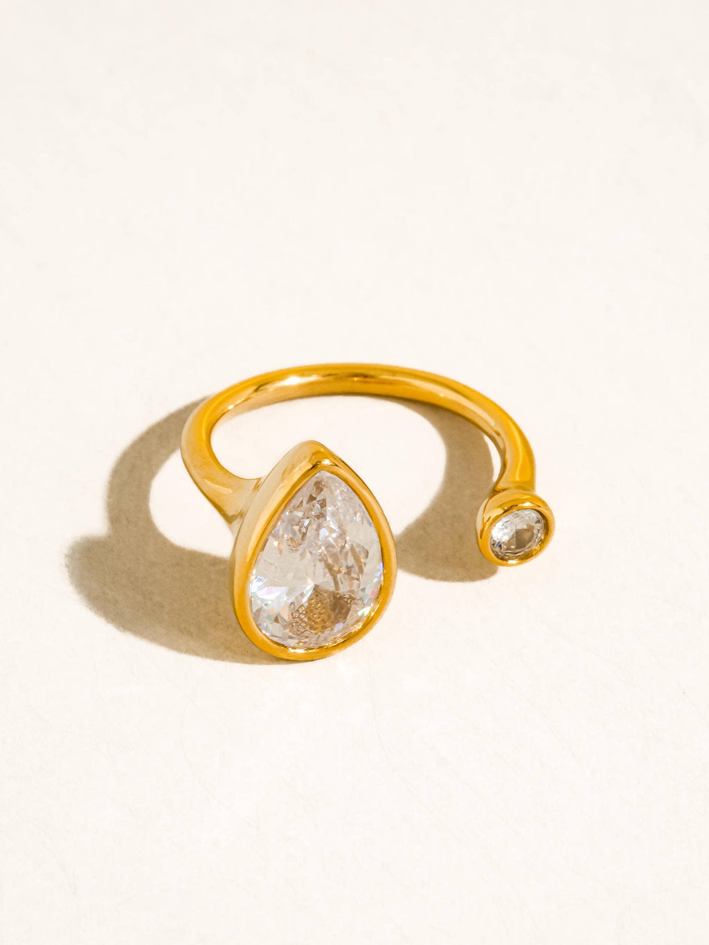 18K Gold Open Ring