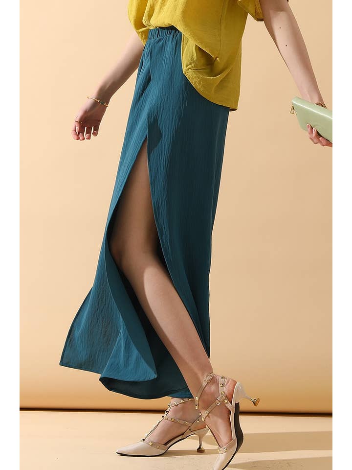 FRONT SLIT WIDE LEG PANTS